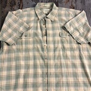 Cabela's Green and Cream Plaid Button Down Shirt